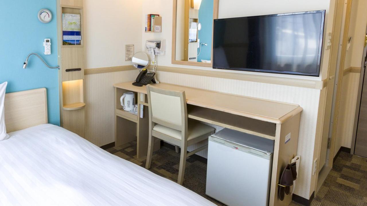 Toyoko Inn Misato-Chuo Ekimae Misato  Ngoại thất bức ảnh
